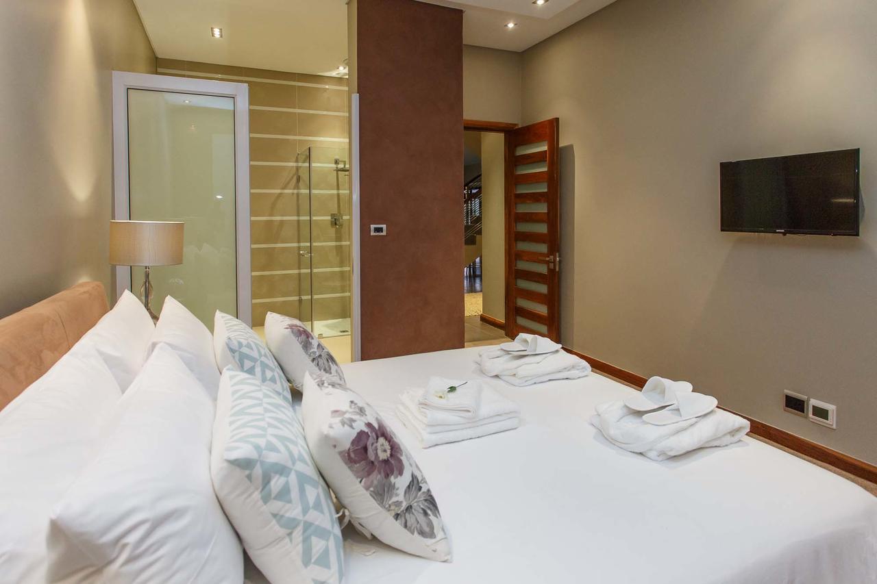Sonas Boutique Guest House Oudtshoorn Esterno foto