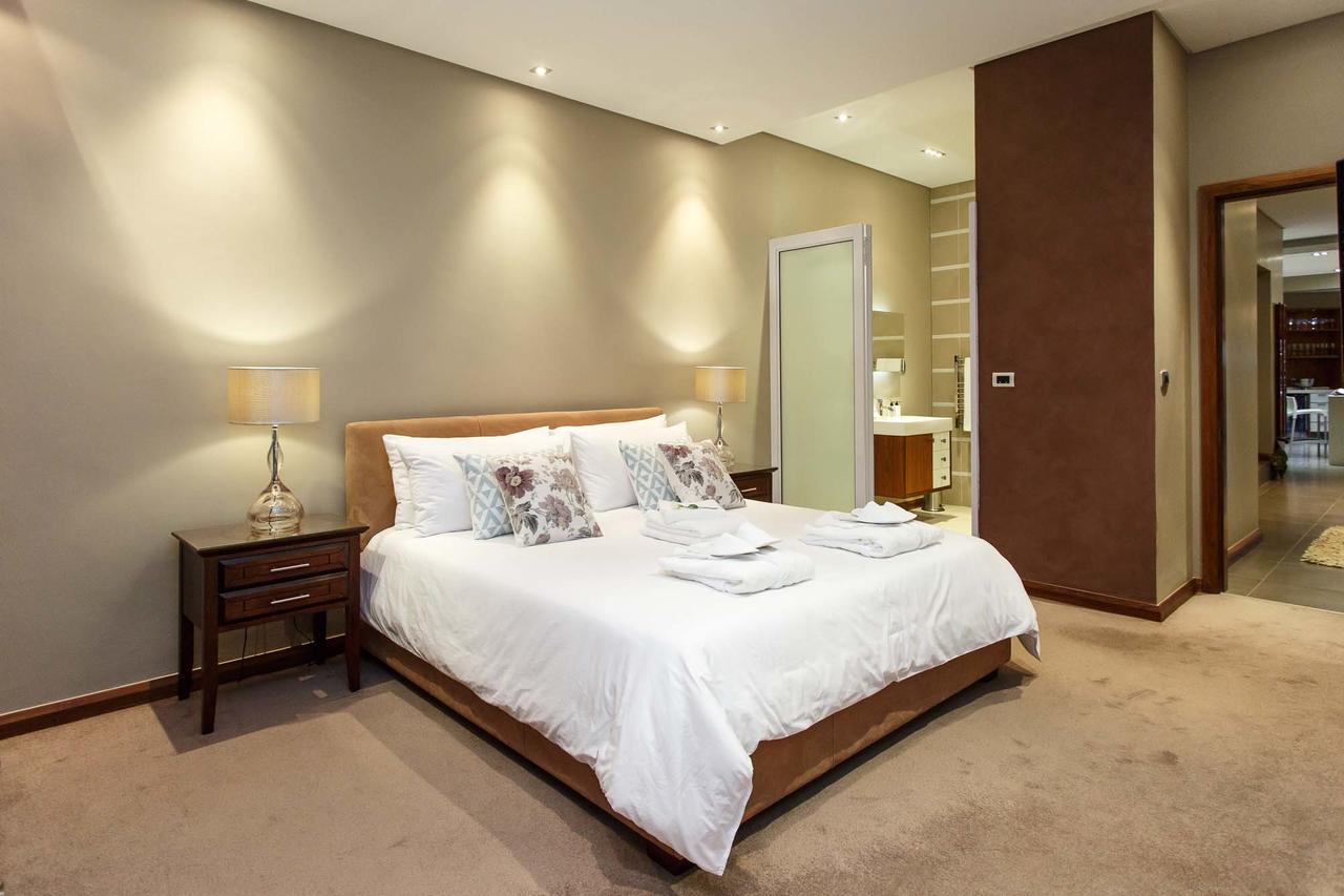 Sonas Boutique Guest House Oudtshoorn Esterno foto